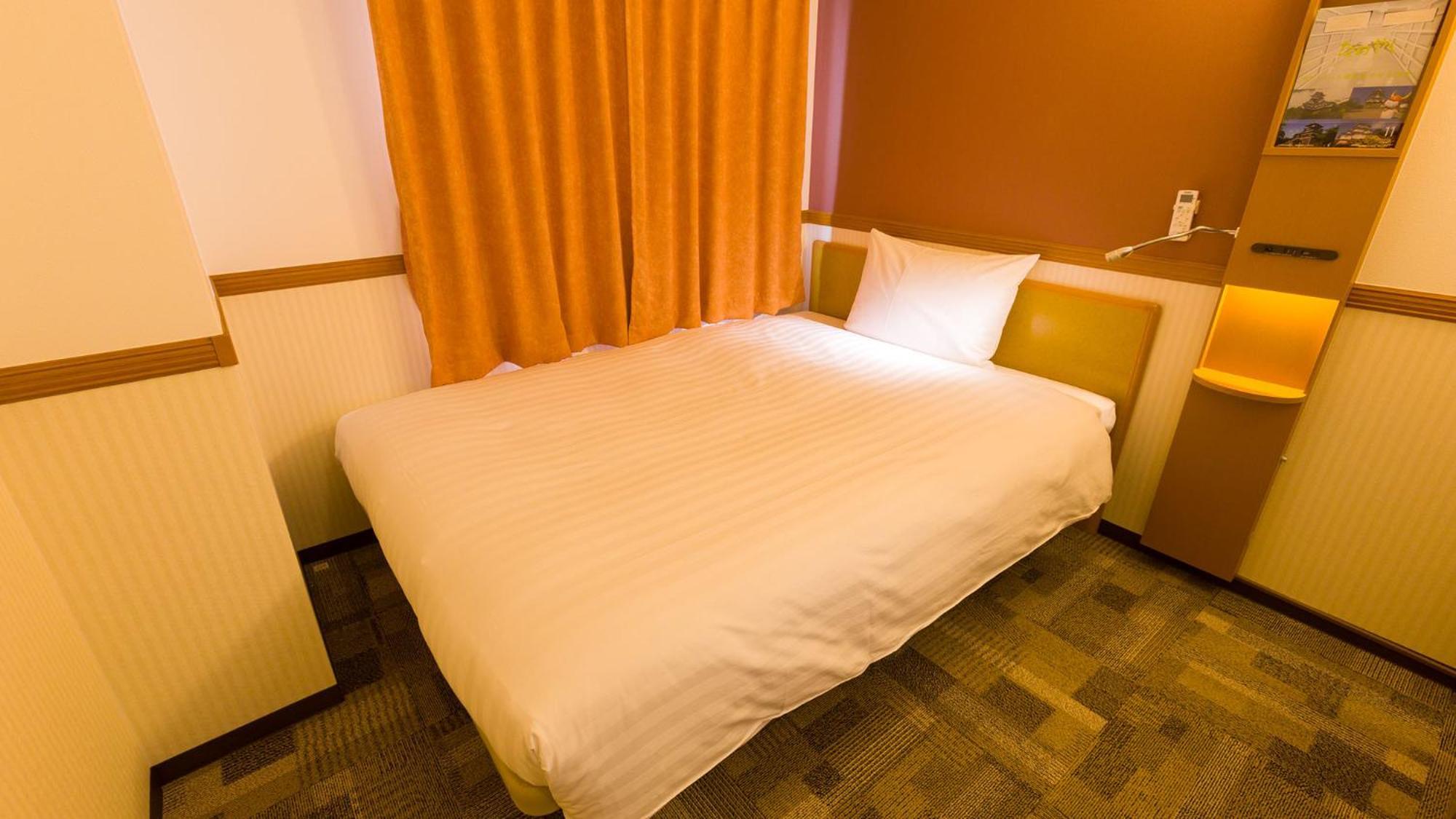 Toyoko Inn Sendai Eki Nishi Guchi Chuo Rum bild