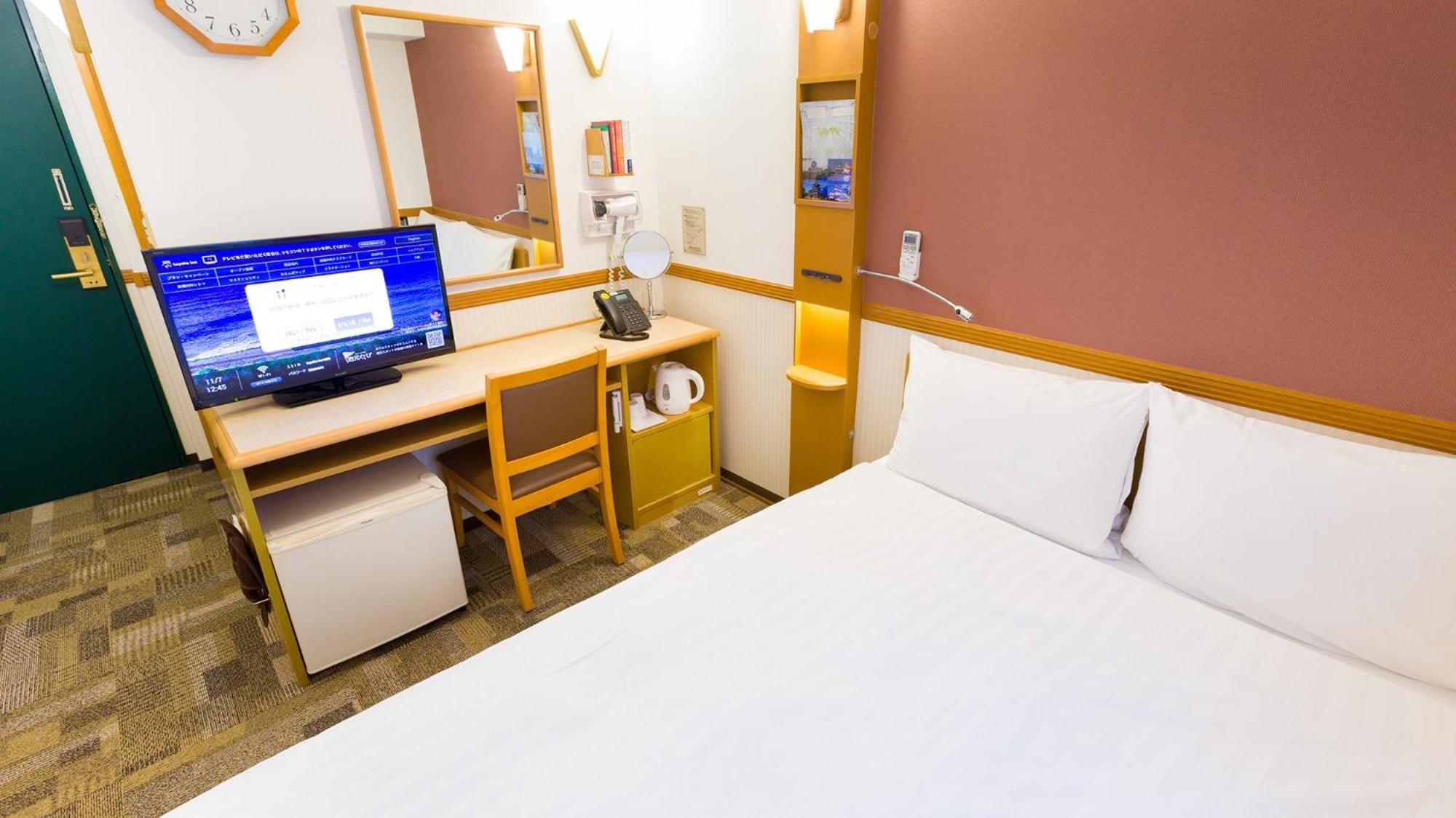 Toyoko Inn Sendai Eki Nishi Guchi Chuo Rum bild